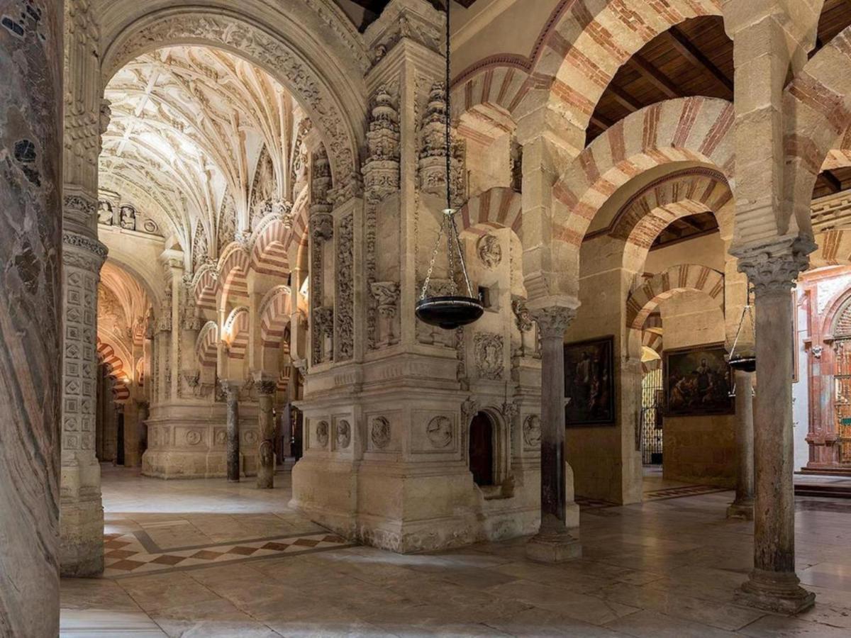 P Los Encantos De Almavir Córdova Exterior foto